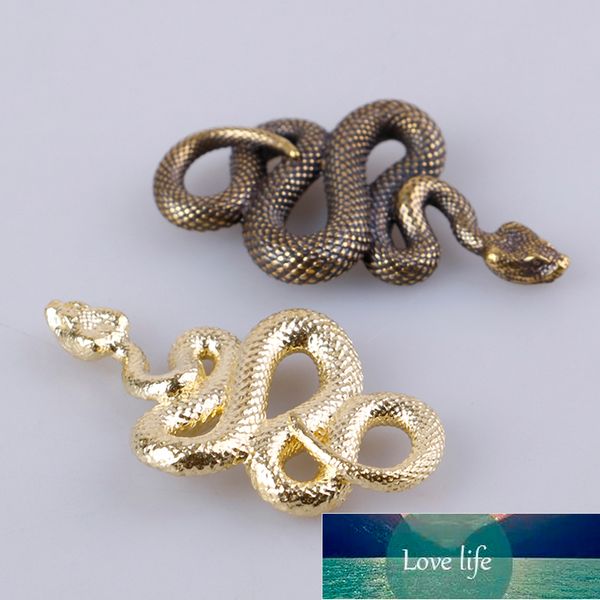 1PC Brass Snake Keychain - Stylish Copper Snake Car Hanging Decor for Home and Outdoor EDC