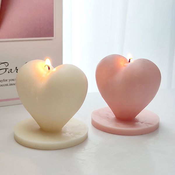 3D heart-shaped silicone candle mold for DIY crafts, soap making, resin art, and wedding decor