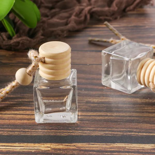 500pcs car air freshener bottles in glass for essential oil diffusers, pendant-style perfume ornaments model DH9585