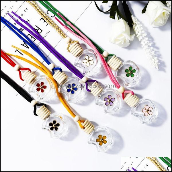 8-10ml hanging car fragrance diffuser with essential oils for air freshening and decoration, model XD22760, available for drop shipping in 2021