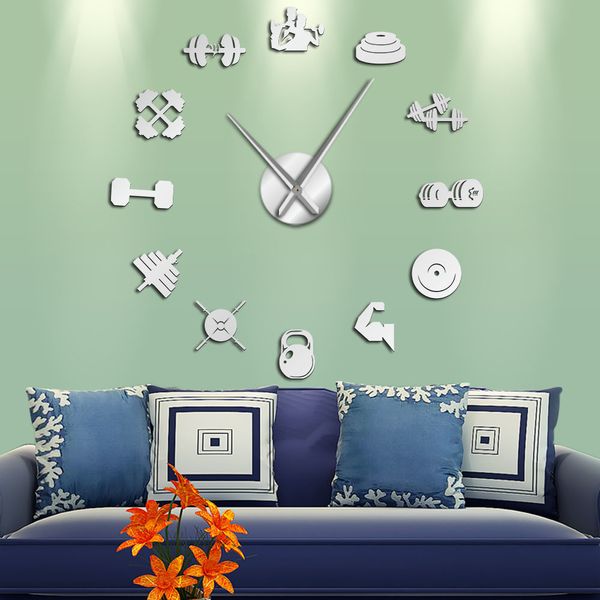 Bodybuilder-themed 3D wall clock, a unique fitness gift with acrylic mirror effect for gym decor