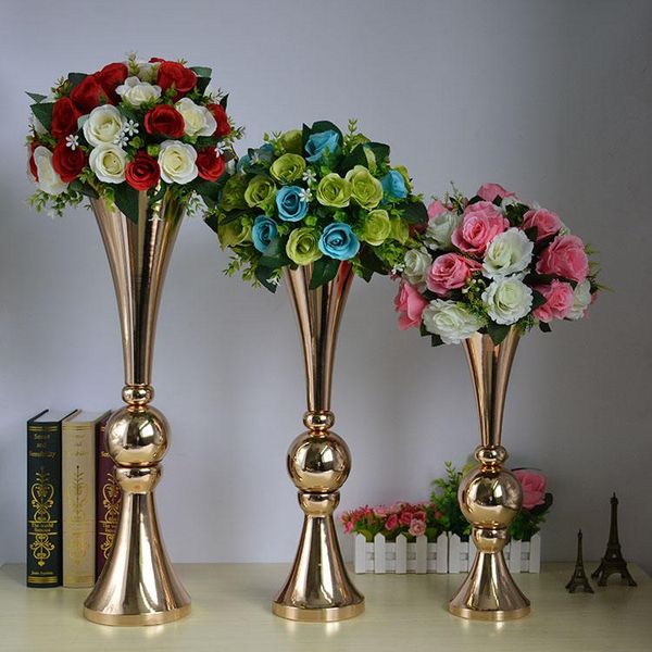Chrome-plated gold trumpet vase with a decorative ball, ideal for wedding floral arrangements