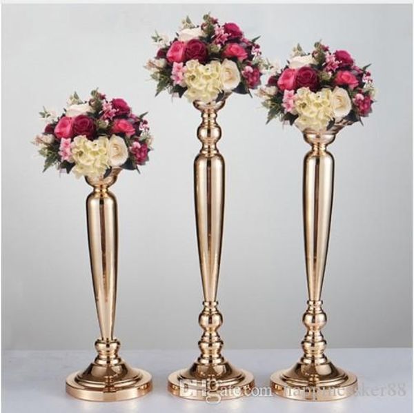 Classic golden metal candle holders for wedding table decor, centerpieces, flower vases, and home decoration