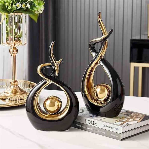 Home Decor Abstract Ceramic Sculpture in Minimalist Style for Office or European Living Room
