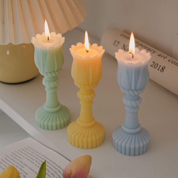 Ins Style Tulip Scented Candle - Creative Gift for Birthdays, Weddings & Romantic Decor with Aromatherapy Benefits