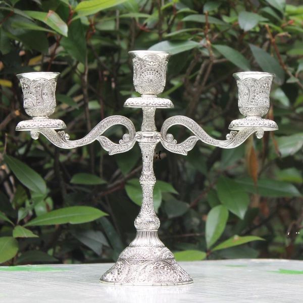 Metal 3-arm candlestick holder with hollow design for weddings and home decor
