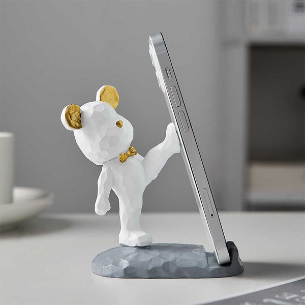Novelty bear phone stand for cute desk decor and gaming accessories