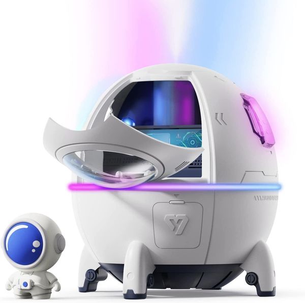 Portable mini essential oil diffuser with 220ml capacity, USB-powered cool mist humidifier featuring auto shut-off and astronaut space design