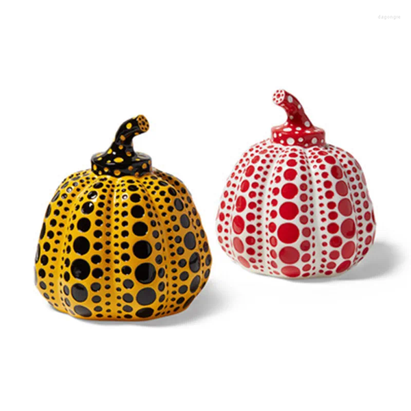Table Clocks YAYOI KUSAMA WAVE POINT PUMPKIN HAND PAINTED RESIN CRAFT FIGURINE STATUE CREATIVE WINE CABINET ORNAMENTS X1066