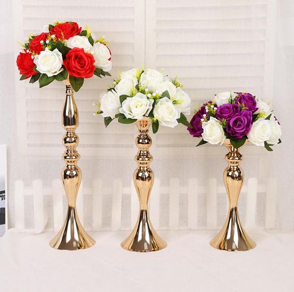 Wedding Candle Holder in silver or gold, sizes 32/38/50cm, ideal for home decor, aisle markers, centerpieces, and floral arrangements, product code SN1510
